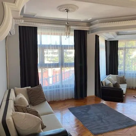 Villa Sehir Merkezinde *
